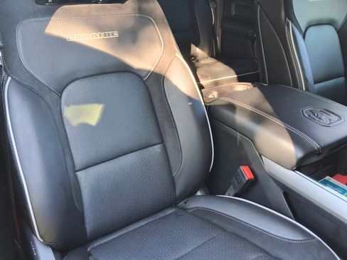 Used 2025 RAM 1500 Laramie w/ Night Edition image 14