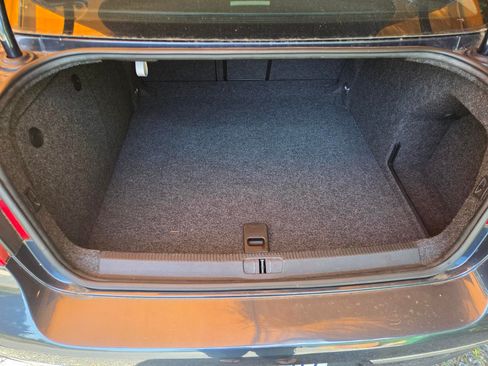 Used 2006 Volkswagen Passat 3.6 image 5