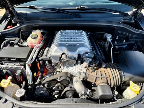 Used 2018 Jeep Grand Cherokee Trackhawk w/ Trailer Tow Group IV image 17