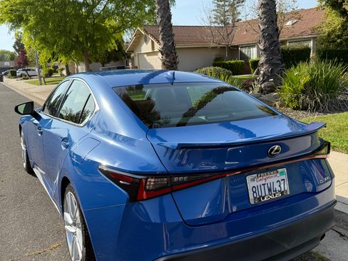 Used 2021 Lexus IS 300 300 Sedan 4D w/ Comfort Package image 9