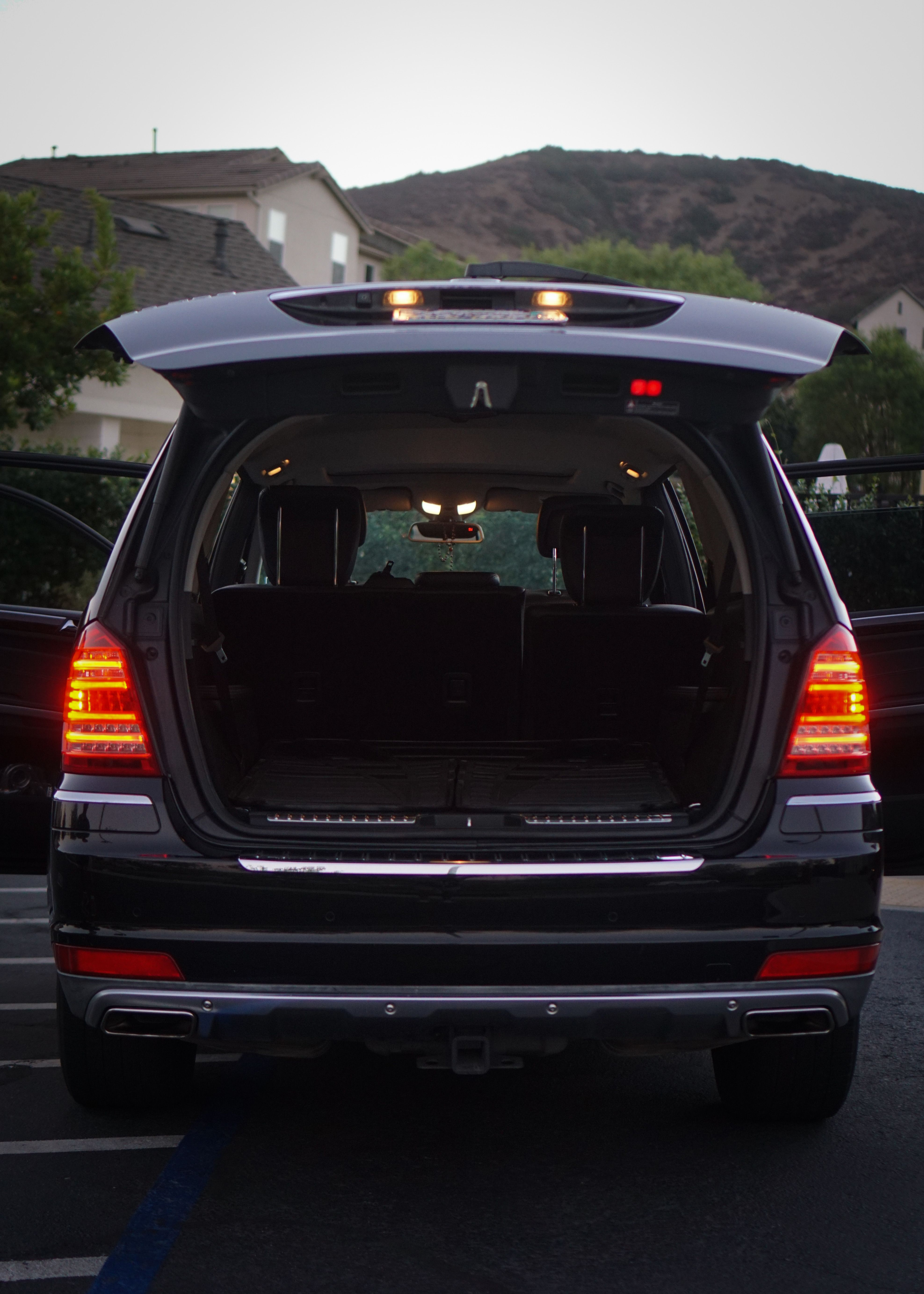 Used 2011 Mercedes-Benz GL 450 4MATIC image 13