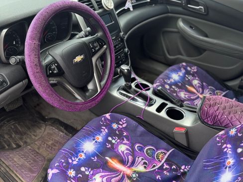 Used 2015 Chevrolet Malibu LS image 2