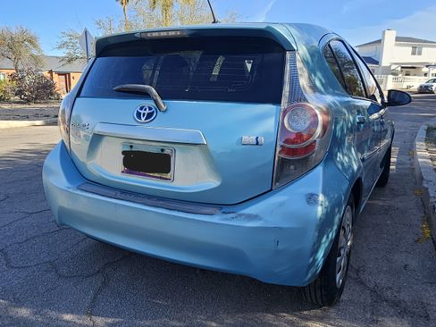 Used 2012 Toyota Prius C Two image 5
