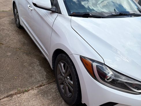 Used 2018 Hyundai Elantra SEL FWD image 5