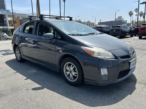 Used 2011 Toyota Prius Four image 2