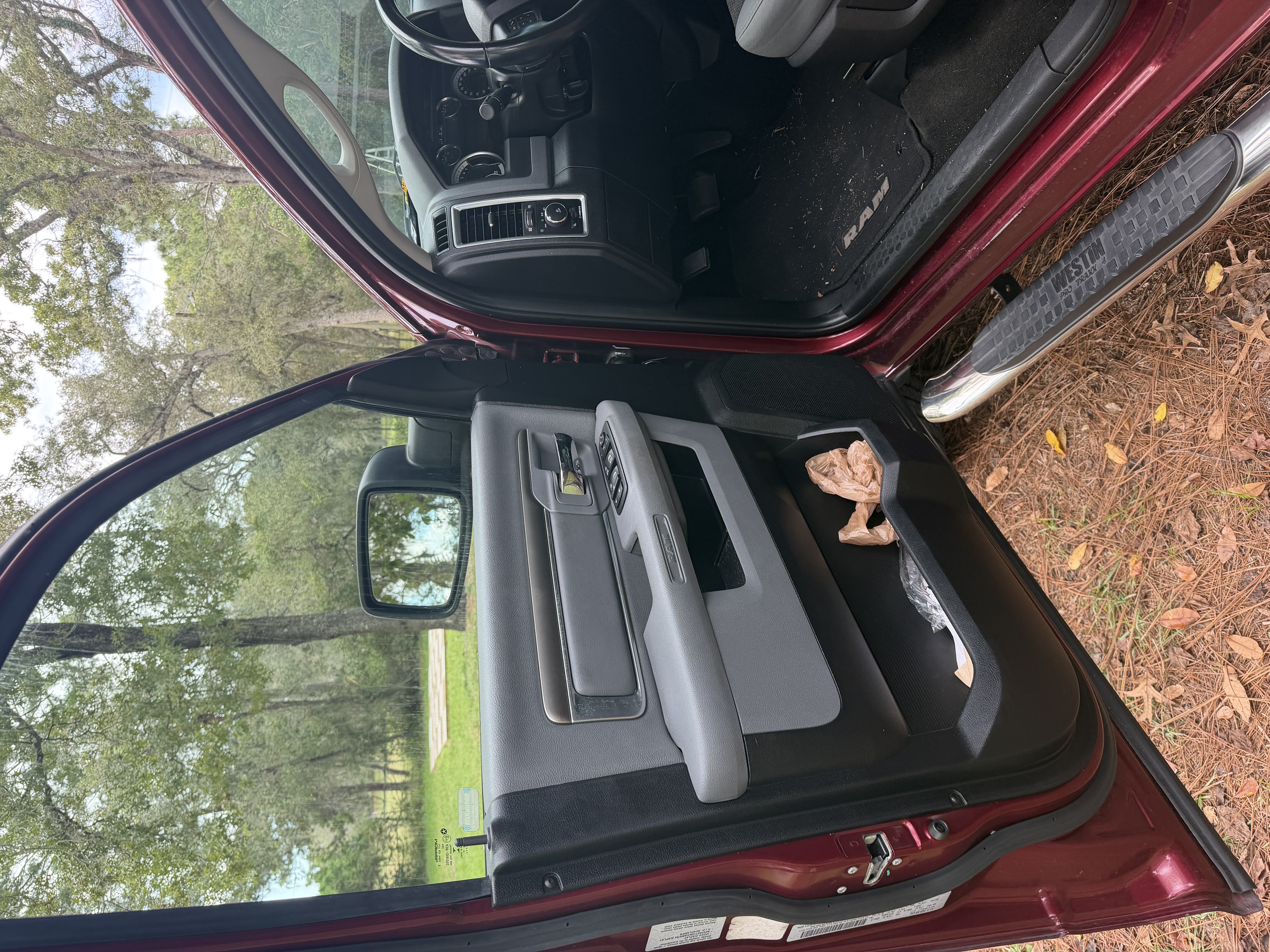 Used 2017 RAM 1500 Big Horn AWD/4WD image 11