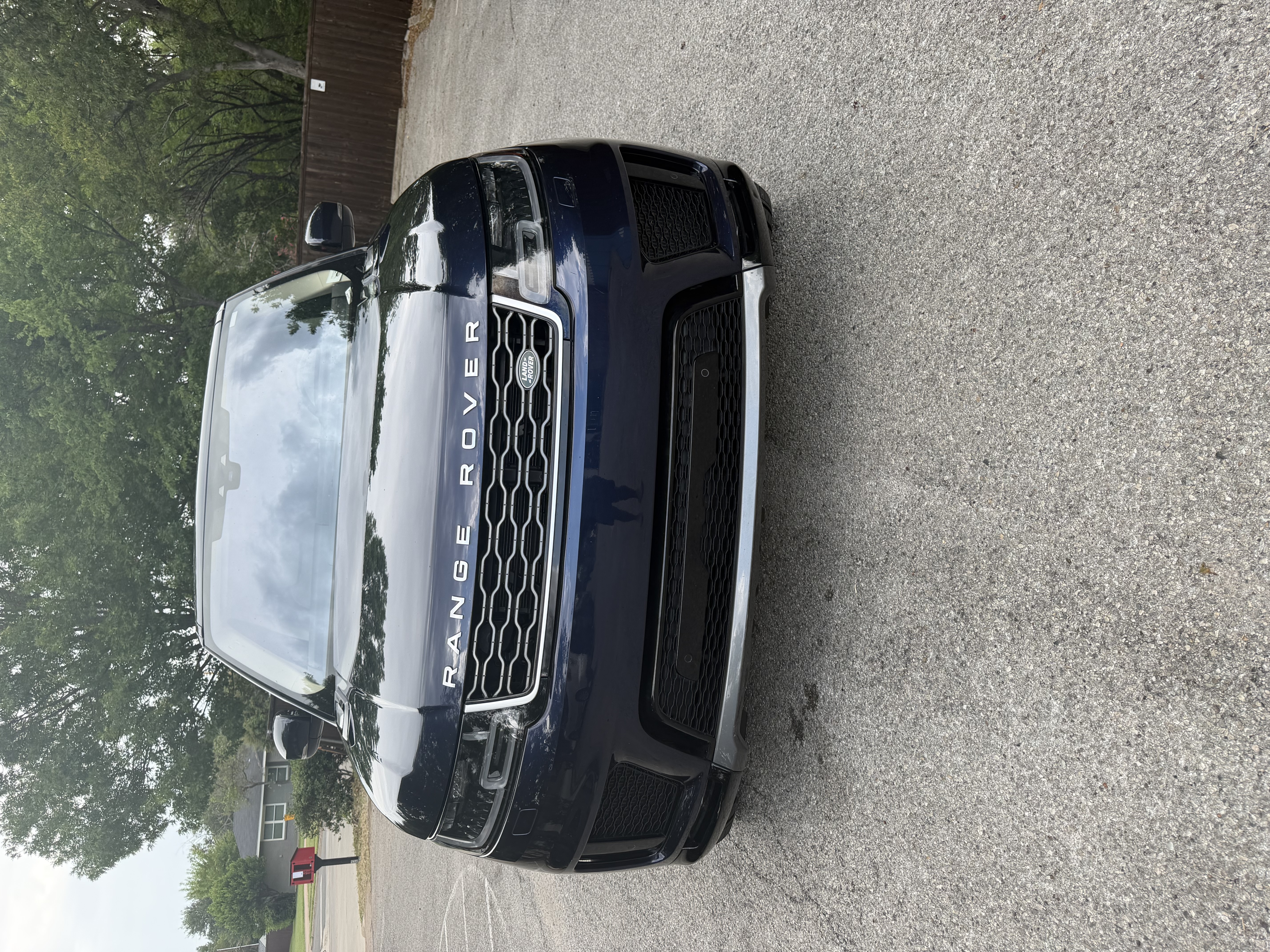 Used 2019 Land Rover Range Rover Sport HSE AWD/4WD image 1
