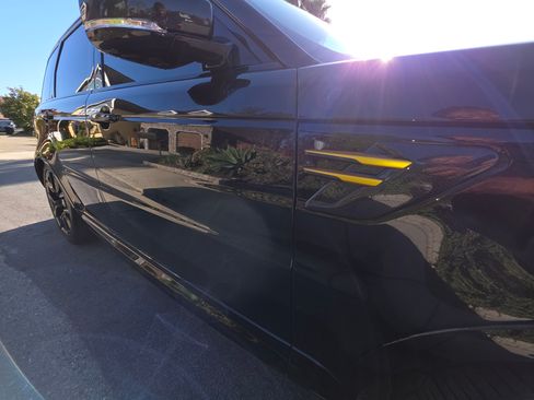 Used 2022 Land Rover Range Rover Sport SVR image 10