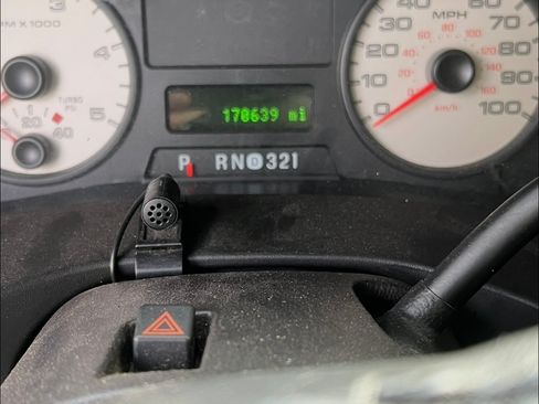 Used 2006 Ford F350 Lariat AWD/4WD image 16