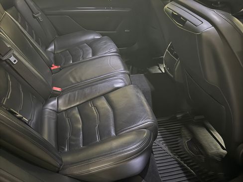 Used 2018 Cadillac CT6 Platinum AWD/4WD image 17