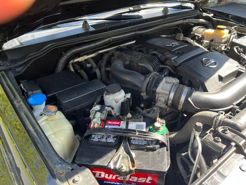 Used 2016 Nissan Frontier SV AWD/4WD image 26