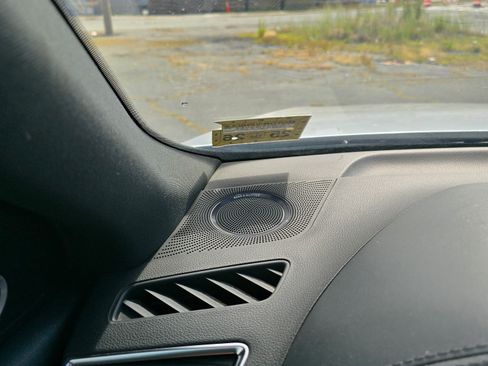 Used 2015 Audi SQ5 Premium Plus w/ Technology Package image 16