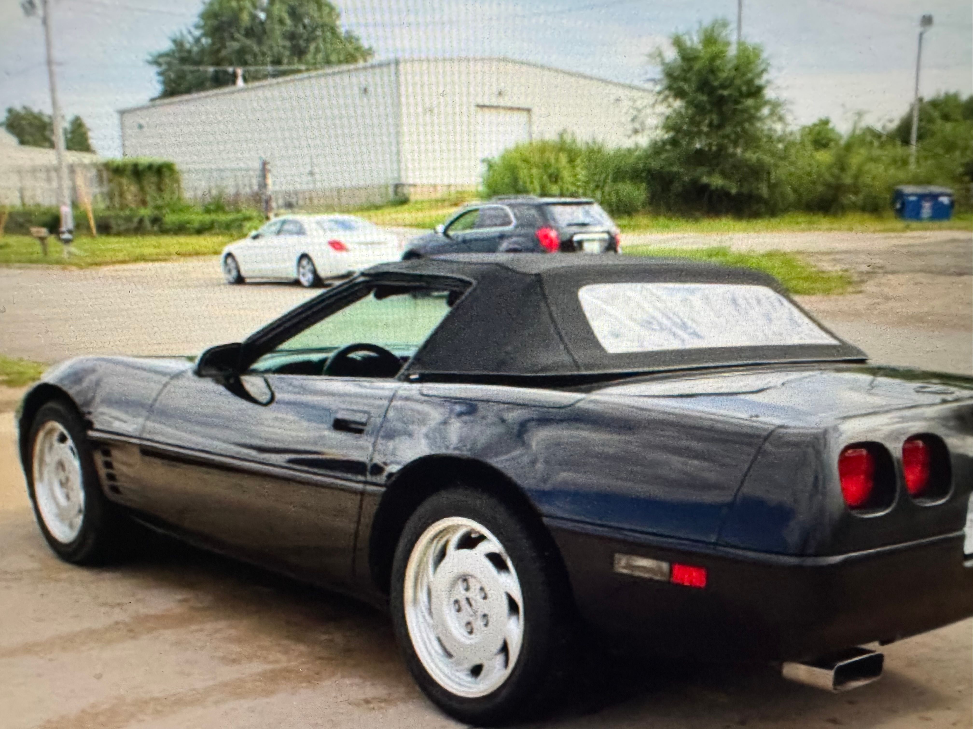 Used 1993 Chevrolet Corvette Coupe RWD image 10