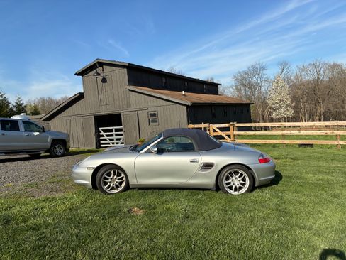 Used 2003 Porsche Boxster image 2