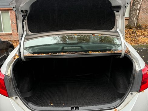 Used 2019 Toyota Corolla SE image 21