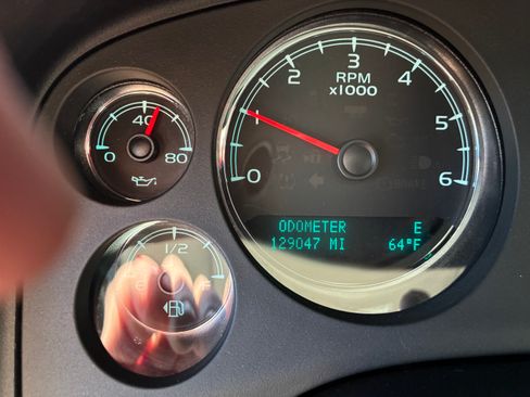 Used 2013 Chevrolet Tahoe LS w/ Convenience Package image 10