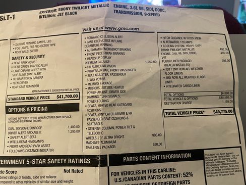 Used 2020 GMC Acadia SLT w/ Driver Alert Package II AWD/4WD image 16