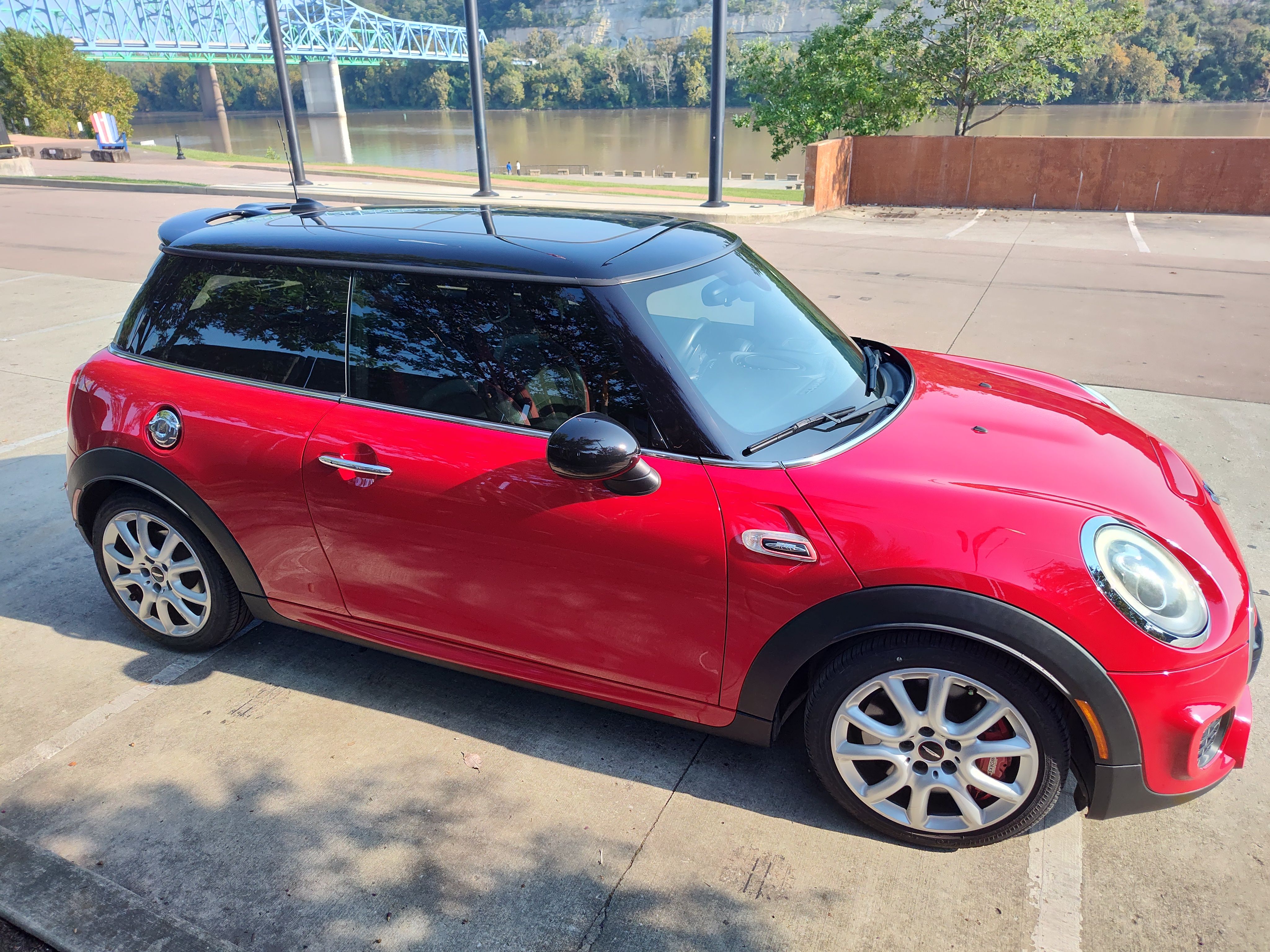 Used 2015 MINI Cooper John Cooper Works FWD image 5