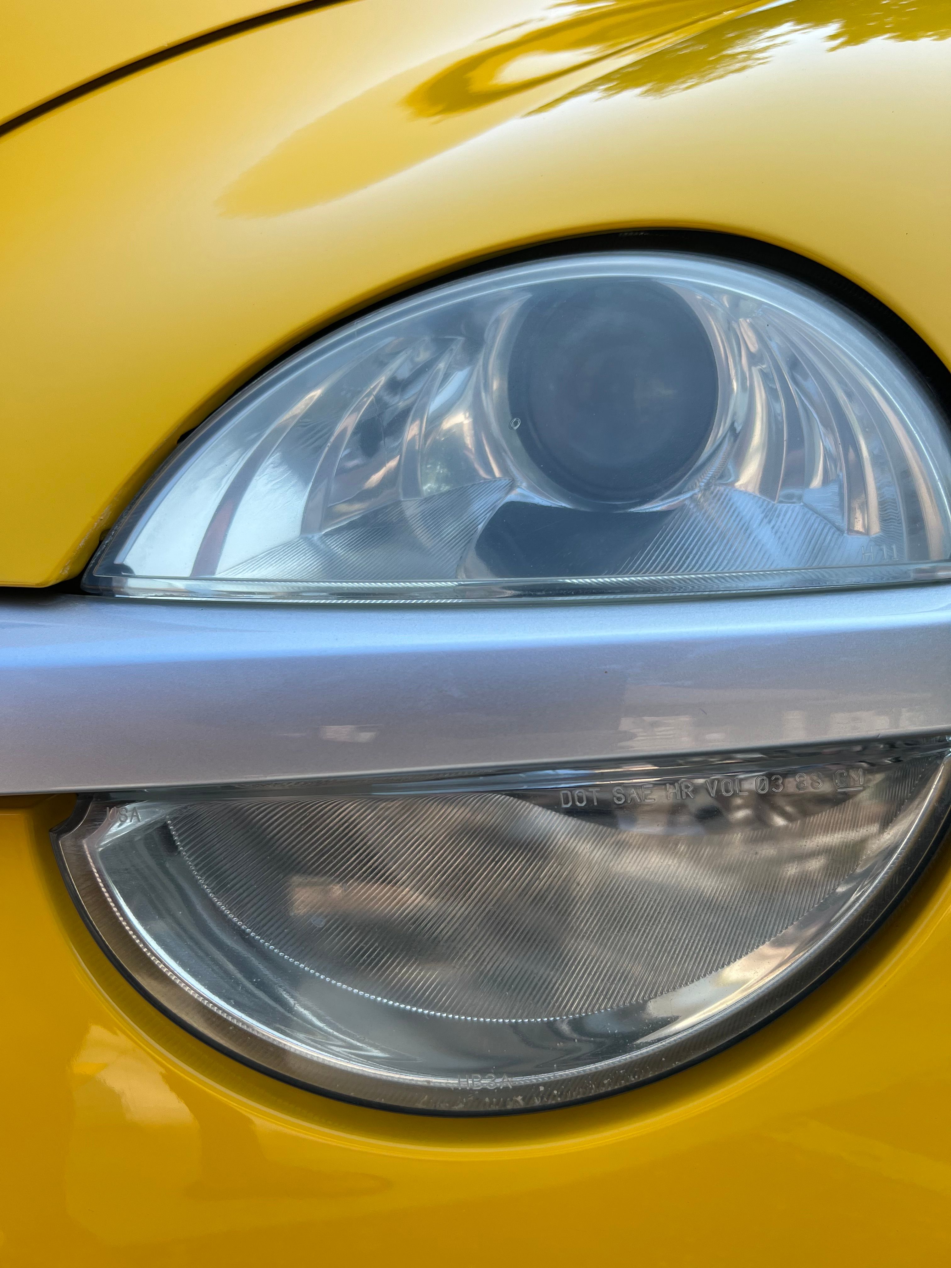 Used 2004 Chevrolet SSR w/ Preferred Equipment Group RWD image 15