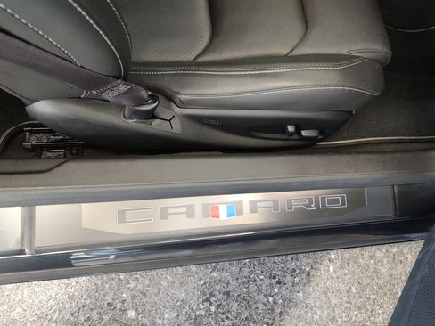 Used 2017 Chevrolet Camaro SS image 24