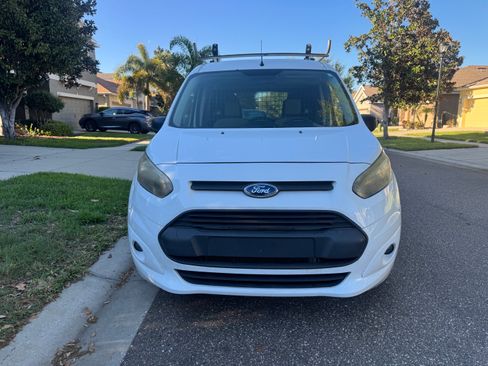 Used 2015 Ford Transit Connect XLT FWD image 2