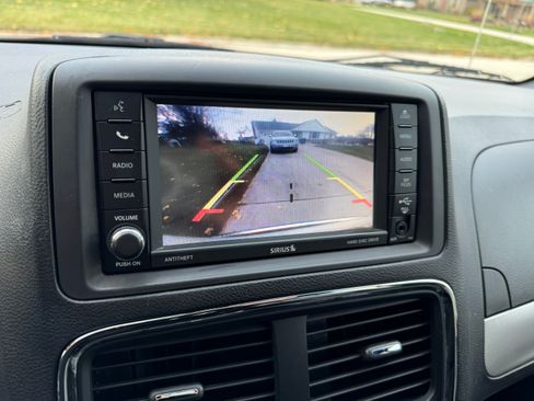 Used 2014 Dodge Grand Caravan R/T w/ Safety Sphere Group image 20