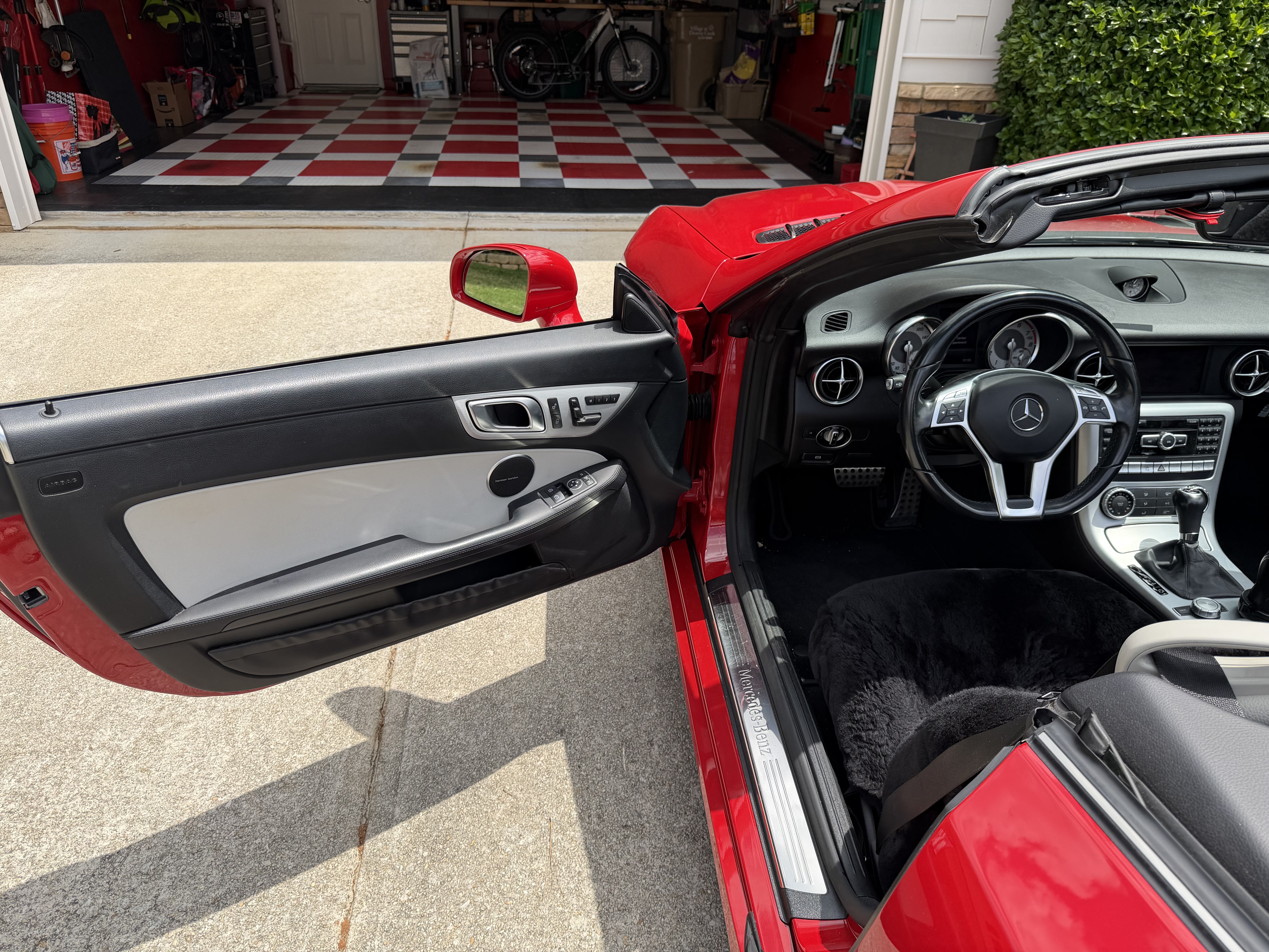 Used 2014 Mercedes-Benz SLK 250 image 5