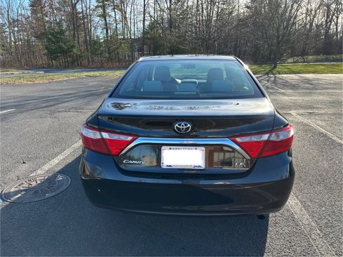 Used 2016 Toyota Camry LE w/ Protection Package (Q2) image 5