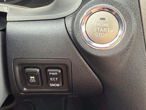 Used 2011 Lexus IS 250C w/ Luxury Pkg RWD image 26