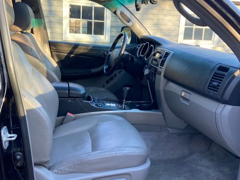 Used 2003 Toyota 4Runner Limited image 6