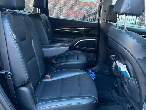 Used 2024 Kia Telluride S w/ S Sunroof Package AWD/4WD image 6