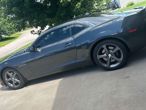 Used 2013 Chevrolet Camaro SS w/ RS Package RWD image 19