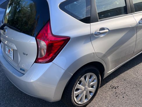 Used 2016 Nissan Versa Note SV FWD image 4