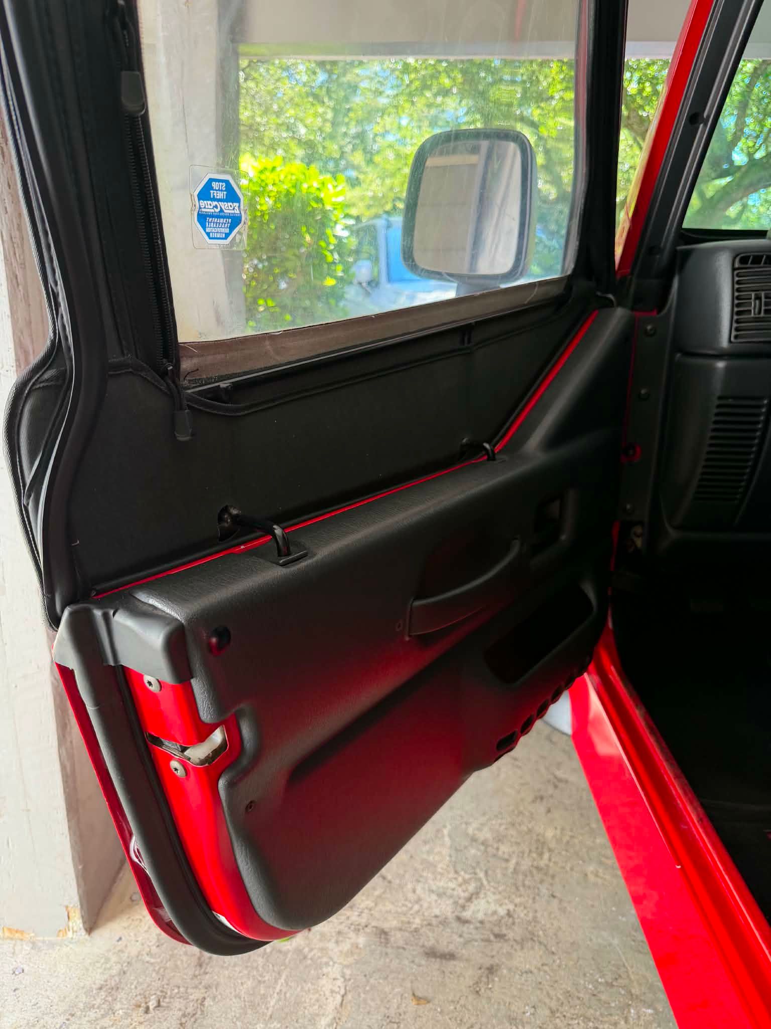 Used 2003 Jeep Wrangler X AWD/4WD image 2