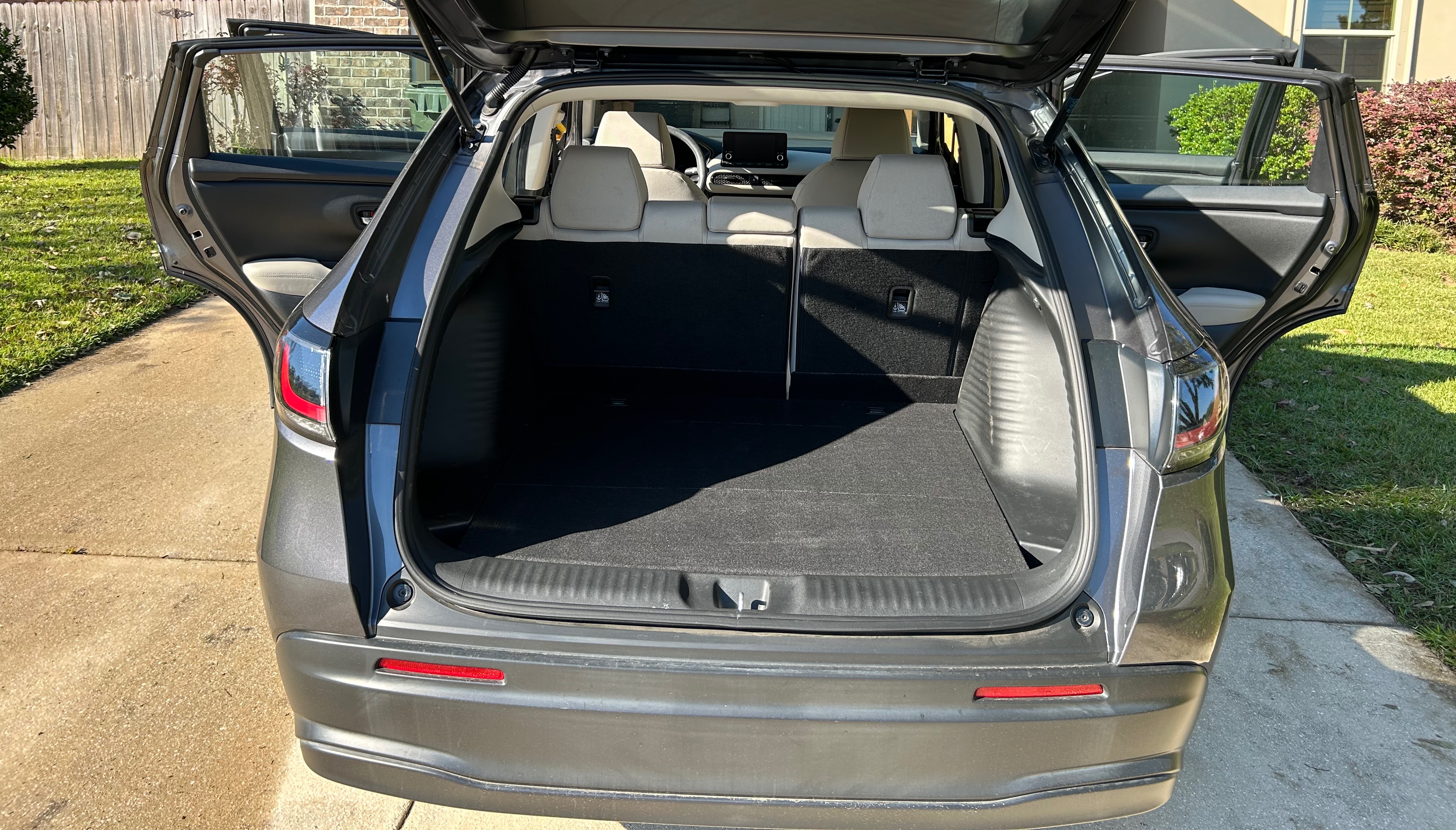Used 2024 Honda HR-V LX image 18