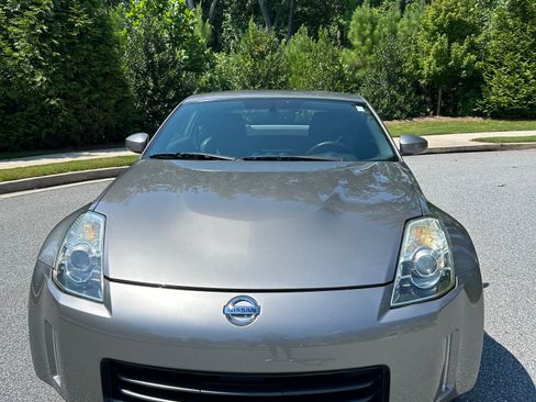 Used 2007 Nissan 350Z Touring w/ Cargo Convenience Pkg image 4