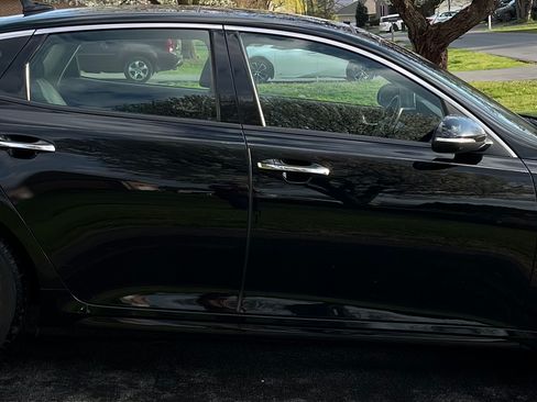 Used 2018 Kia Optima EX w/ Technology Package image 10