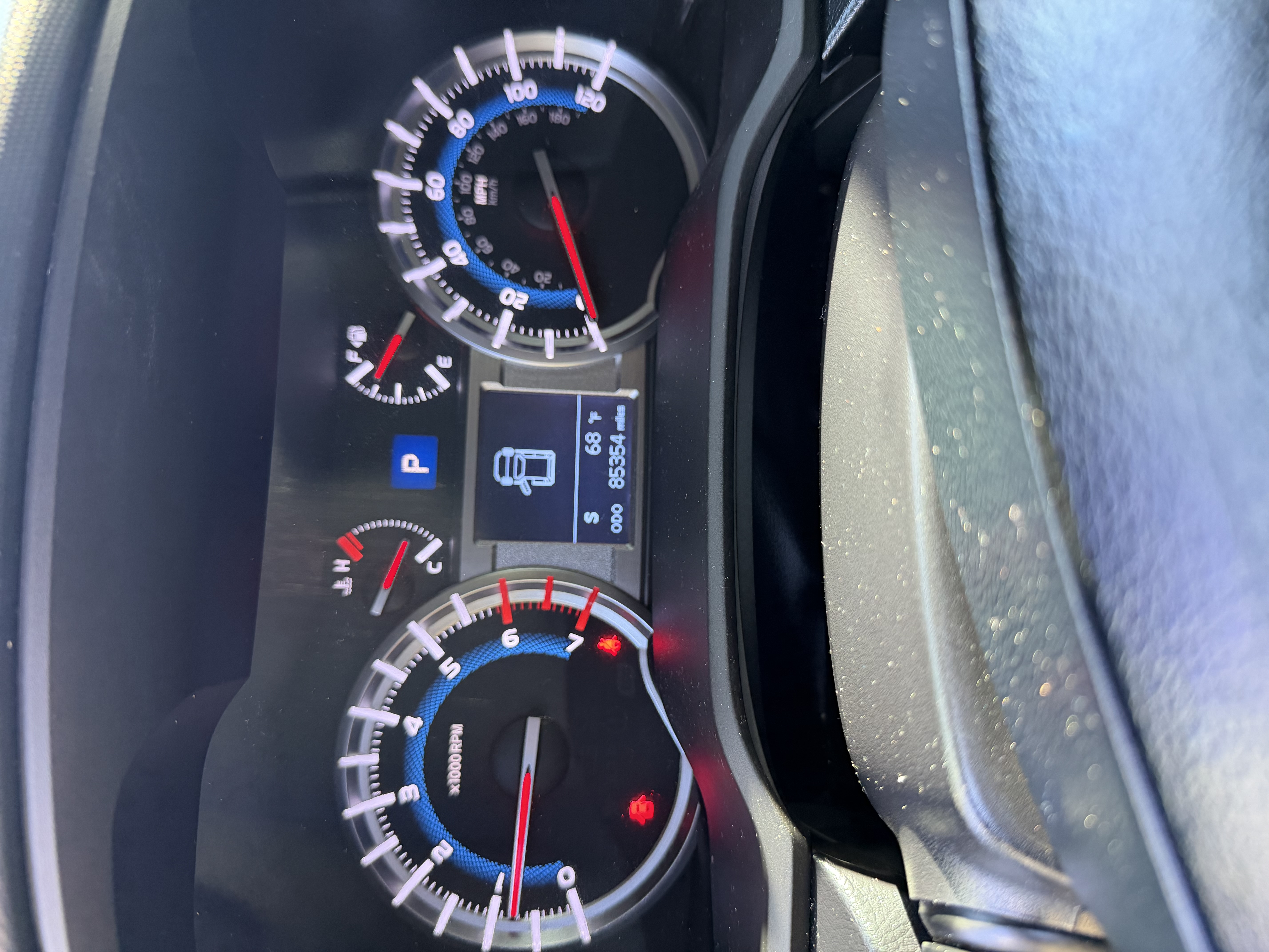 Used 2018 Toyota 4Runner SR5 Premium AWD/4WD image 10