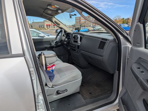 Used 2007 Dodge Ram 1500 Truck SLT image 16