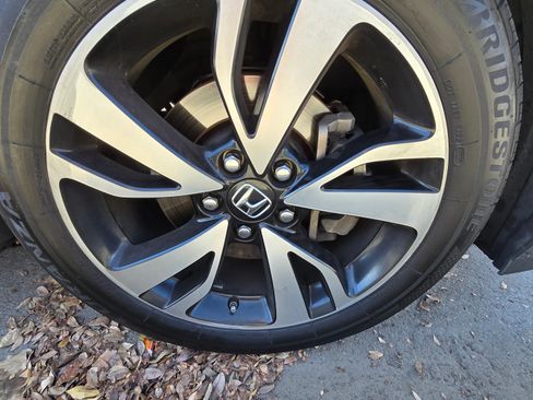 Used 2018 Honda Odyssey Elite image 23