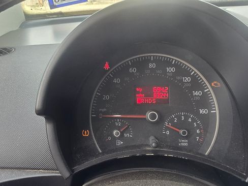 Used 2009 Volkswagen Beetle Coupe image 16