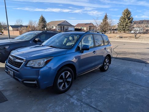 Used 2017 Subaru Forester 2.5i Premium image 1