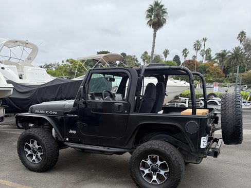 Used 1998 Jeep Wrangler SE image 2