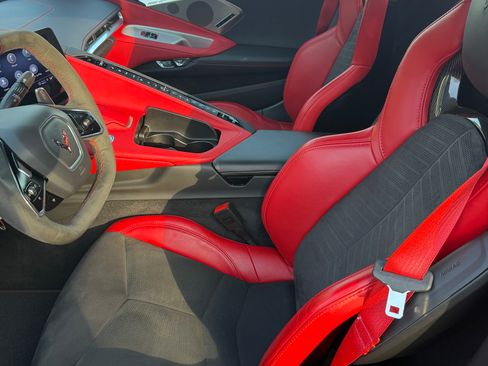 Used 2023 Chevrolet Corvette Stingray Preferred Conv w/ Z51 Performance Package image 11