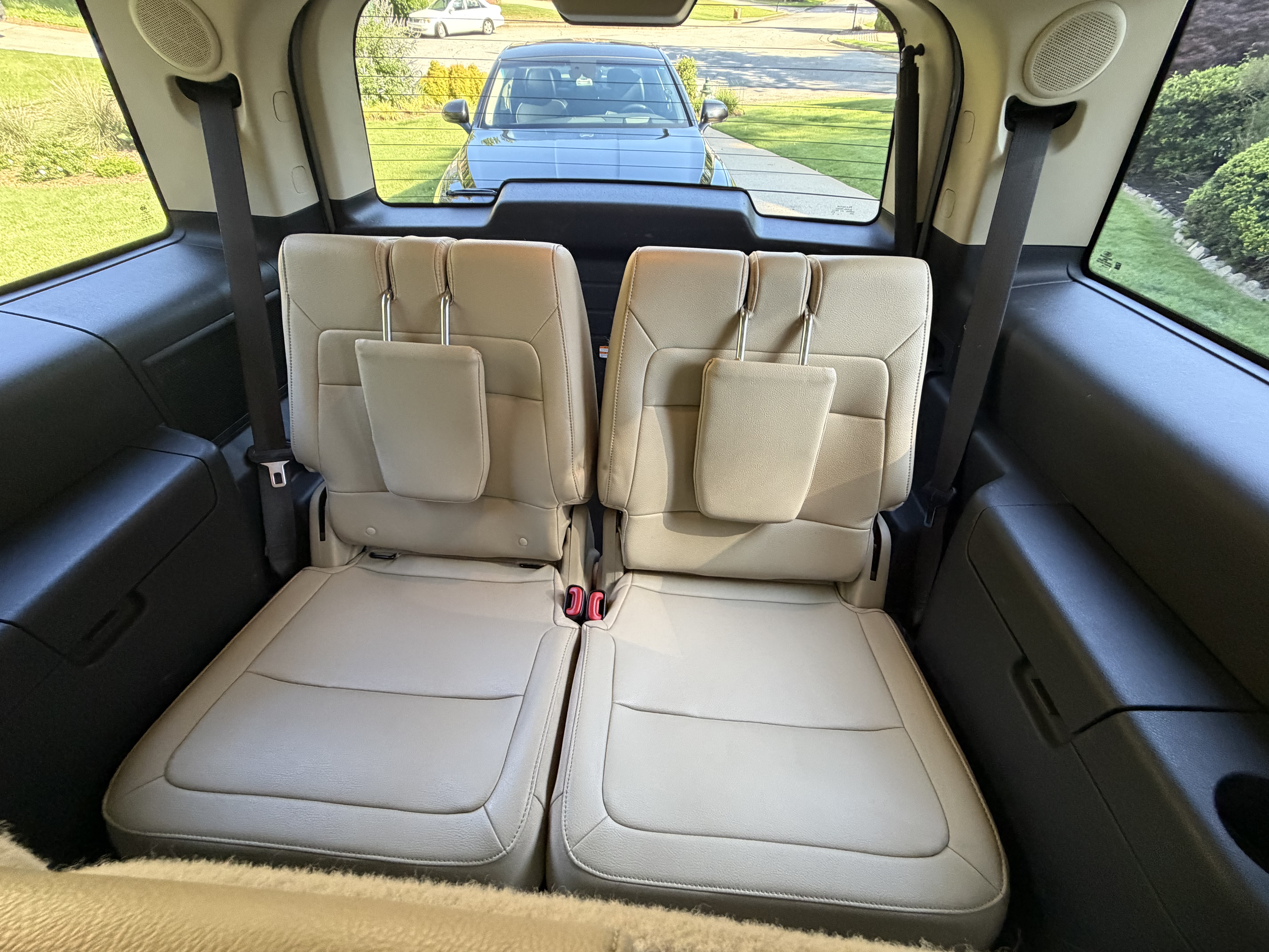 Used 2019 Ford Flex Limited FWD image 9