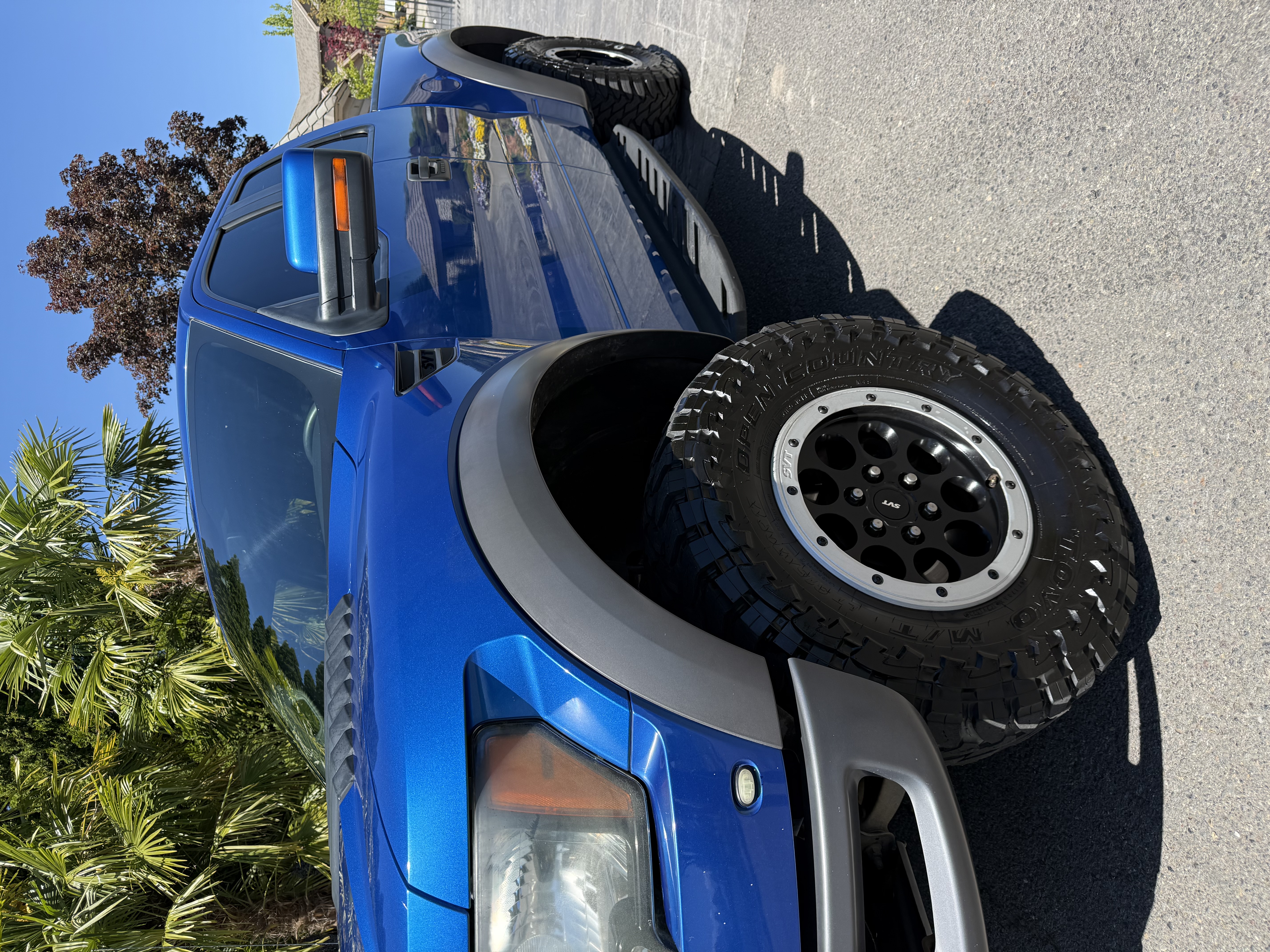 Used 2010 Ford F150 Raptor AWD/4WD image 4