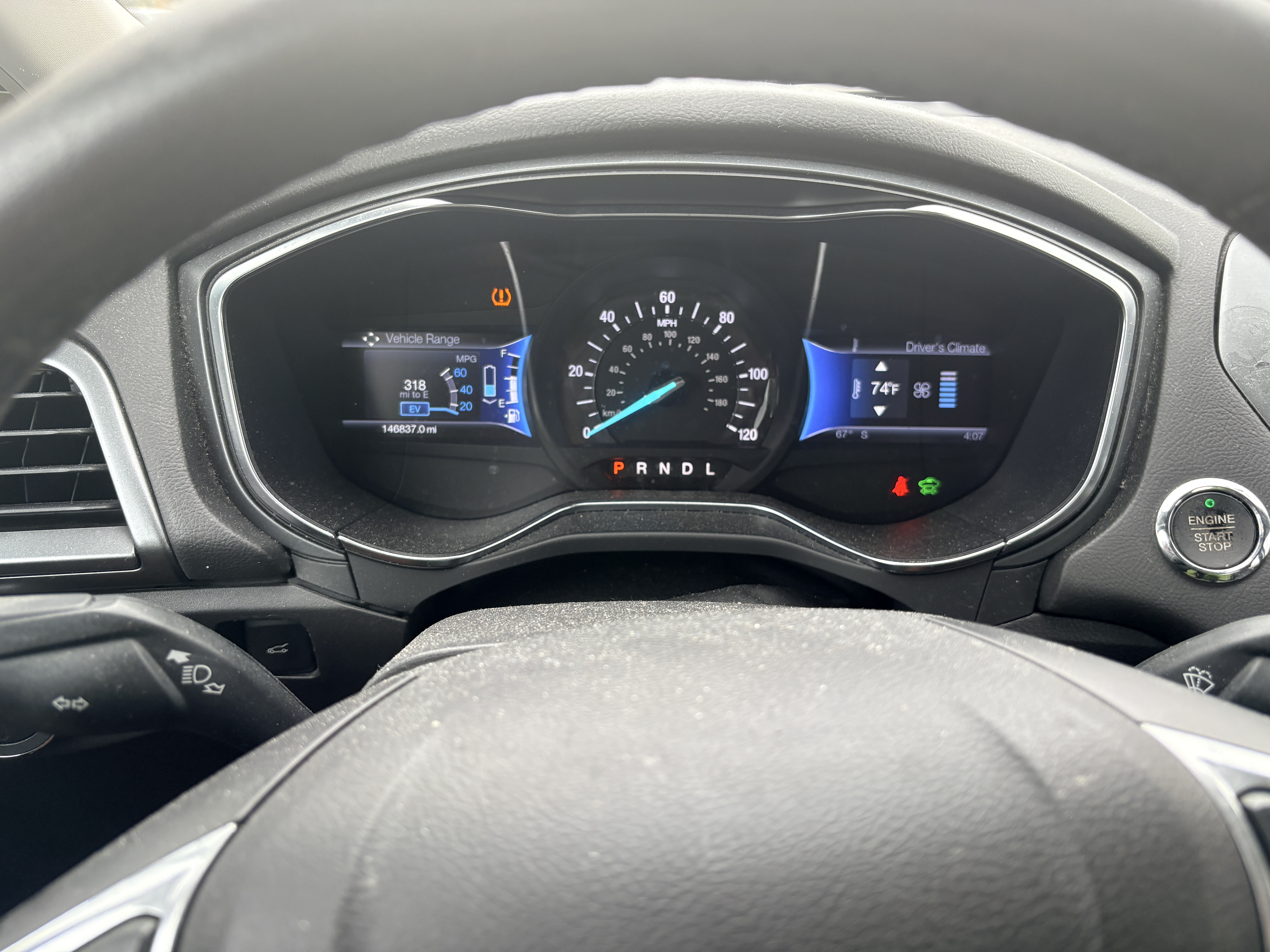 Used 2013 Ford Fusion Titanium FWD image 9