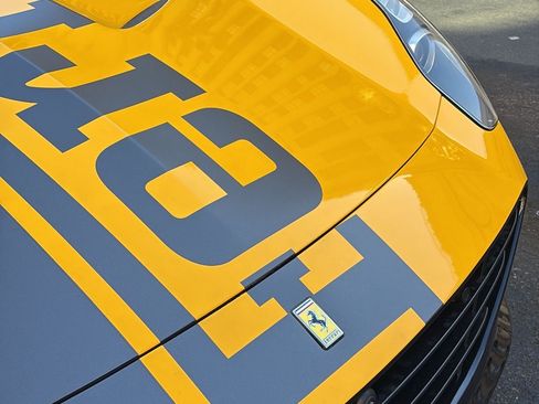 Used 2015 Ferrari California T image 4