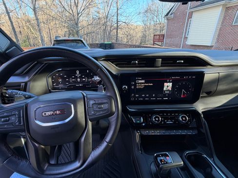 Used 2024 GMC Sierra 1500 AT4X w/ AT4X AEV Edition image 13