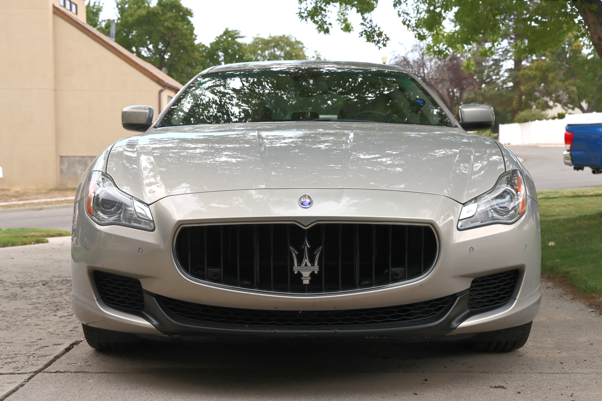 Used 2014 Maserati Quattroporte GTS RWD image 2